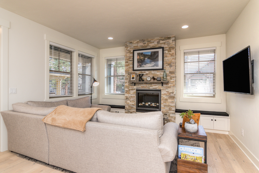 Lots of natural light in the living room of this furnished northwest crossing townhouse