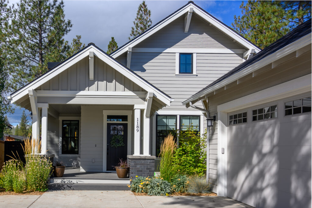 This home in Discovery West is just a few short blocks from the center of Northwest Crossing.
